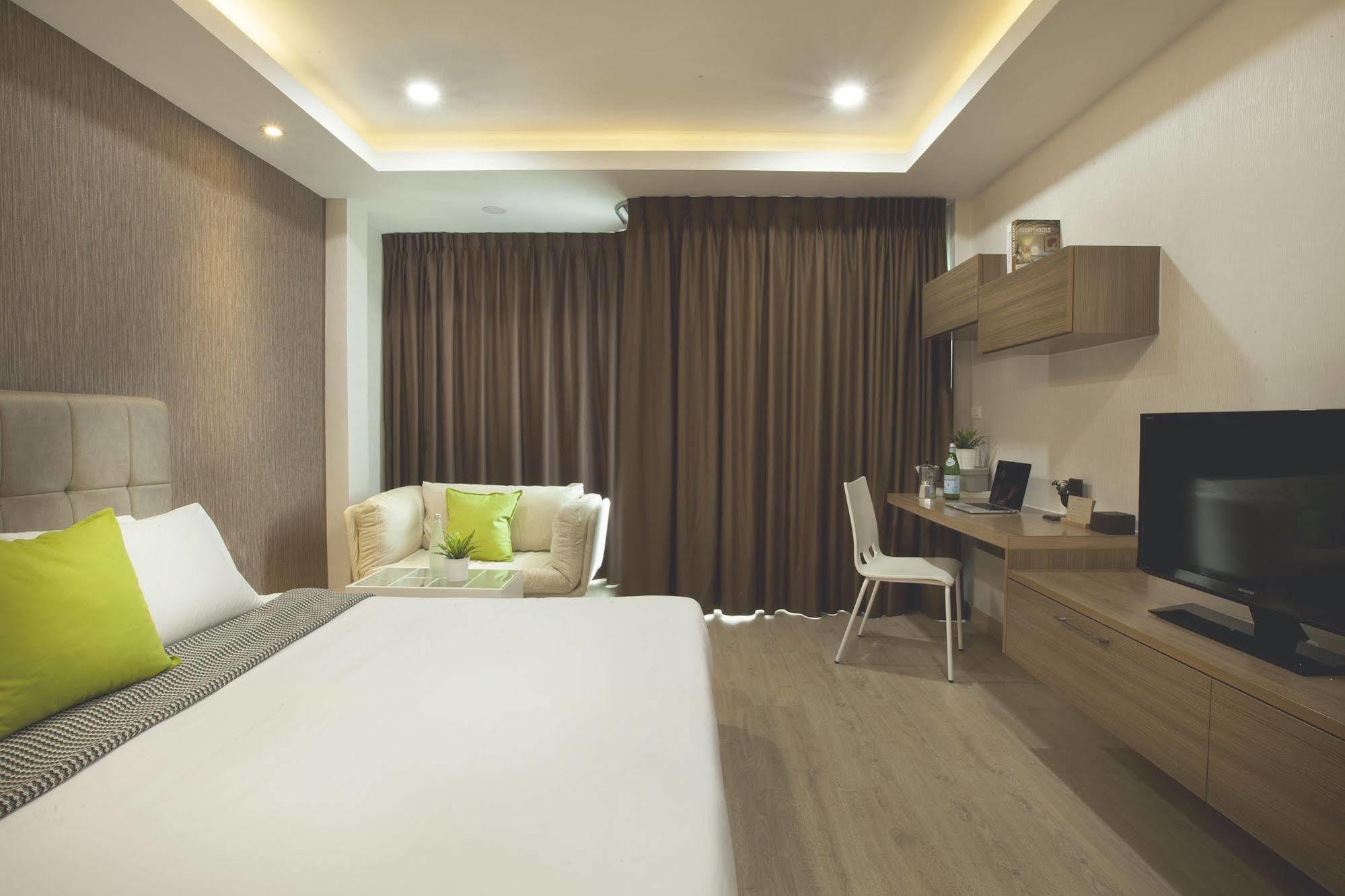 Boone Place Bangkok Exteriör bild